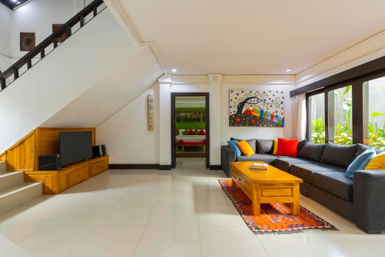 Villa Kibbi Seminyak Exteriör bild