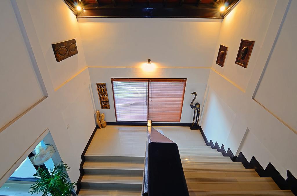 Villa Kibbi Seminyak Exteriör bild
